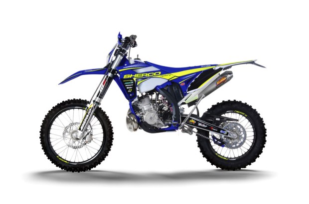 2015_SE-R-FACTORY_300_01